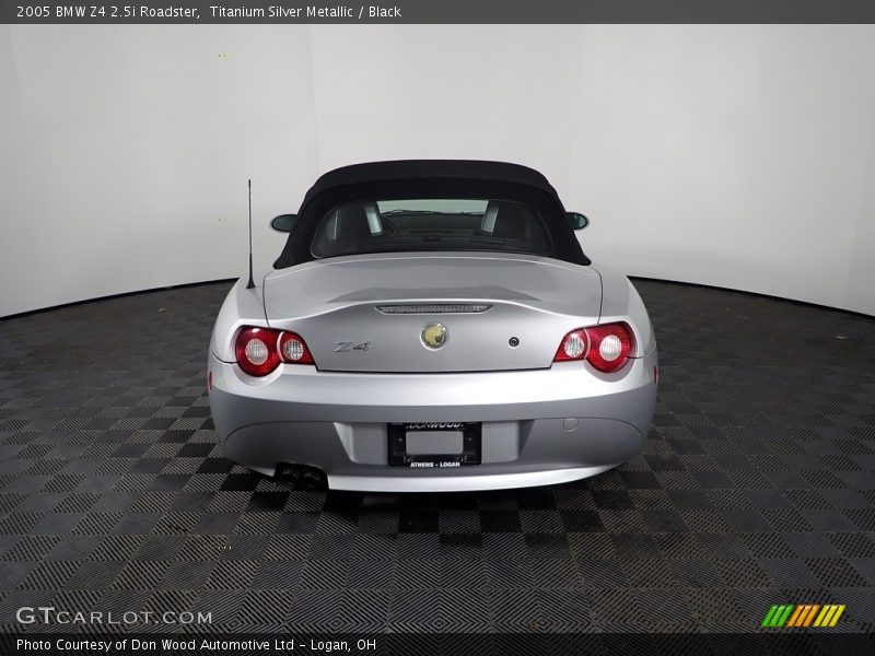 Titanium Silver Metallic / Black 2005 BMW Z4 2.5i Roadster