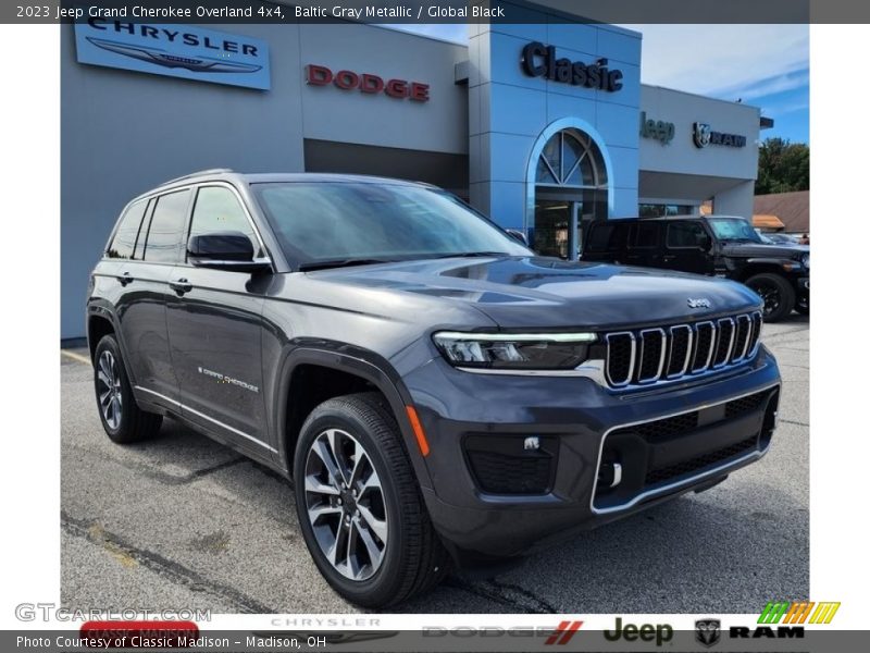 Baltic Gray Metallic / Global Black 2023 Jeep Grand Cherokee Overland 4x4