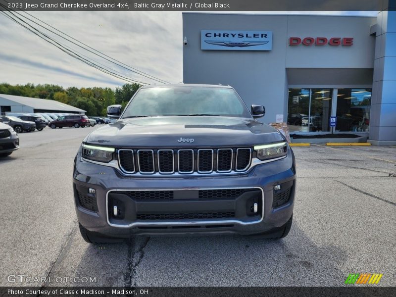 Baltic Gray Metallic / Global Black 2023 Jeep Grand Cherokee Overland 4x4