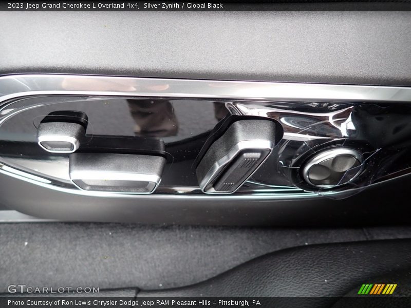 Silver Zynith / Global Black 2023 Jeep Grand Cherokee L Overland 4x4