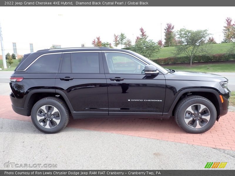 Diamond Black Crystal Pearl / Global Black 2022 Jeep Grand Cherokee 4XE Hybrid