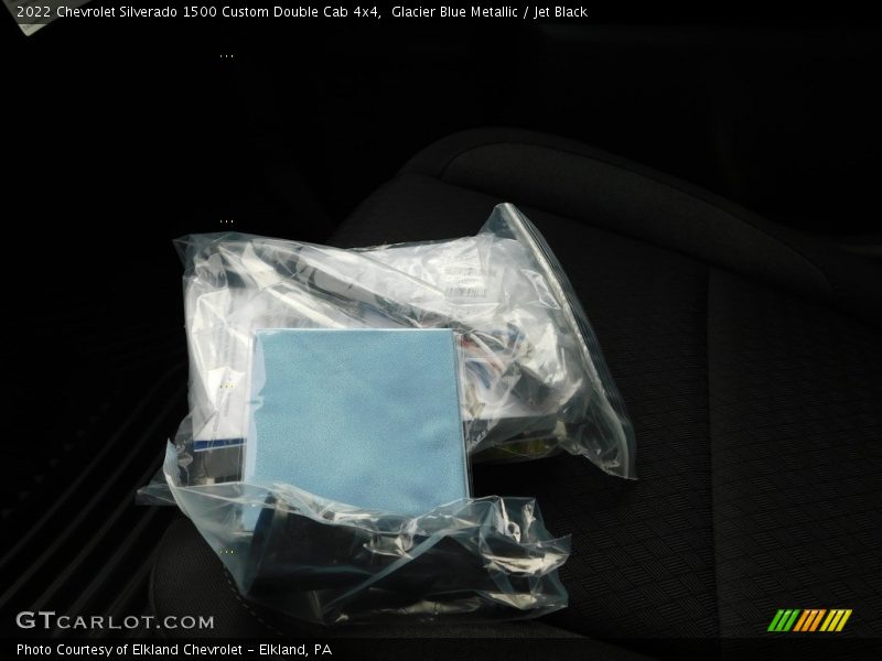 Glacier Blue Metallic / Jet Black 2022 Chevrolet Silverado 1500 Custom Double Cab 4x4