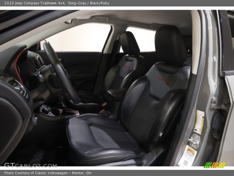 Sting-Gray / Black/Ruby 2019 Jeep Compass Trailhawk 4x4