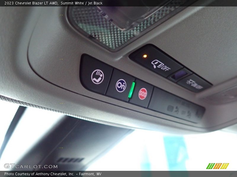 Summit White / Jet Black 2023 Chevrolet Blazer LT AWD
