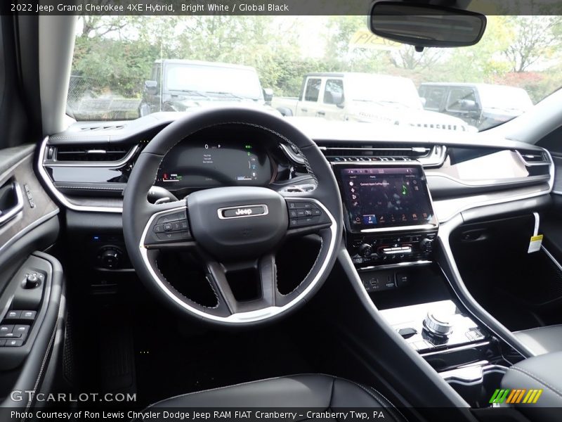 Bright White / Global Black 2022 Jeep Grand Cherokee 4XE Hybrid