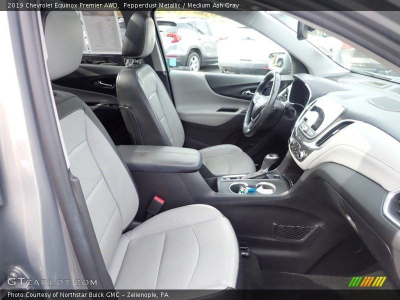 Pepperdust Metallic / Medium Ash Gray 2019 Chevrolet Equinox Premier AWD