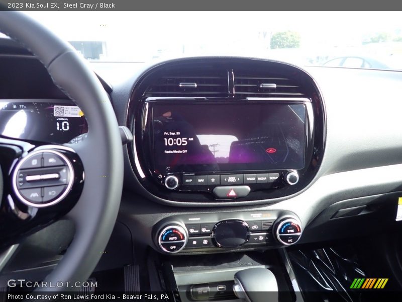 Steel Gray / Black 2023 Kia Soul EX