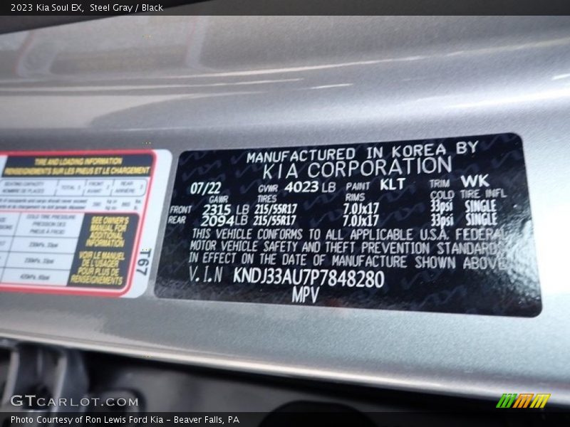 Steel Gray / Black 2023 Kia Soul EX