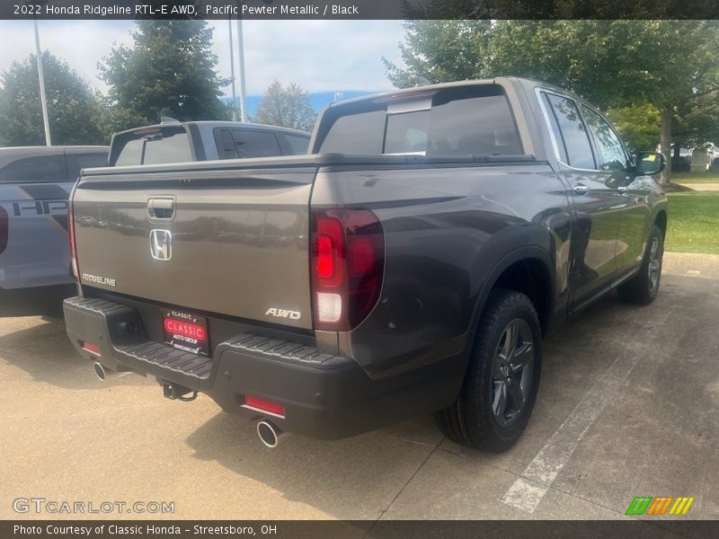 Pacific Pewter Metallic / Black 2022 Honda Ridgeline RTL-E AWD