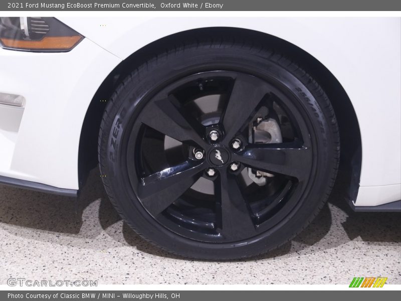 Oxford White / Ebony 2021 Ford Mustang EcoBoost Premium Convertible