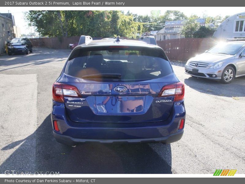 Lapis Blue Pearl / Warm Ivory 2017 Subaru Outback 2.5i Premium