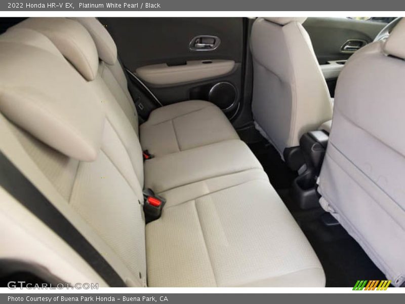 Platinum White Pearl / Black 2022 Honda HR-V EX