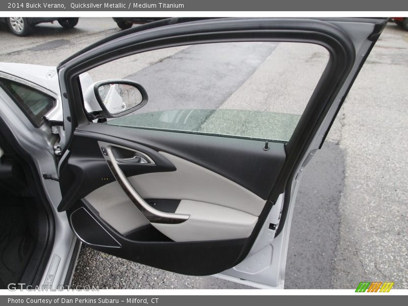 Quicksilver Metallic / Medium Titanium 2014 Buick Verano