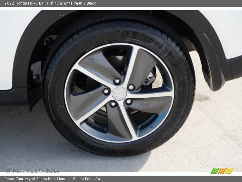 Platinum White Pearl / Black 2022 Honda HR-V EX