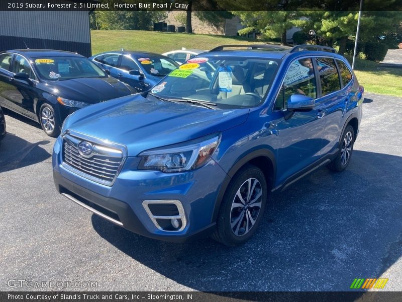 Horizon Blue Pearl / Gray 2019 Subaru Forester 2.5i Limited