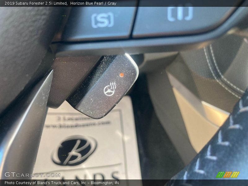 Horizon Blue Pearl / Gray 2019 Subaru Forester 2.5i Limited