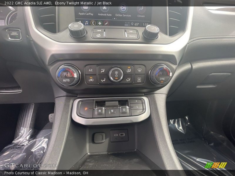Controls of 2022 Acadia SLE AWD