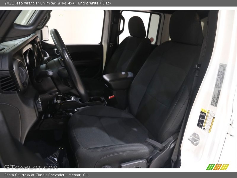 Bright White / Black 2021 Jeep Wrangler Unlimited Willys 4x4