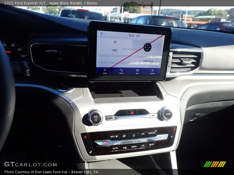 Agate Black Metallic / Ebony 2022 Ford Explorer XLT