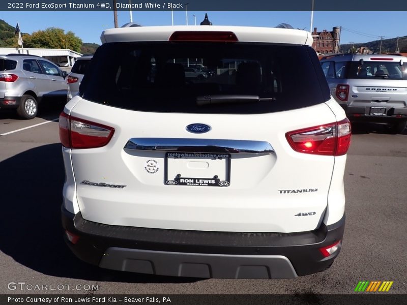 Diamond White / Black 2022 Ford EcoSport Titanium 4WD