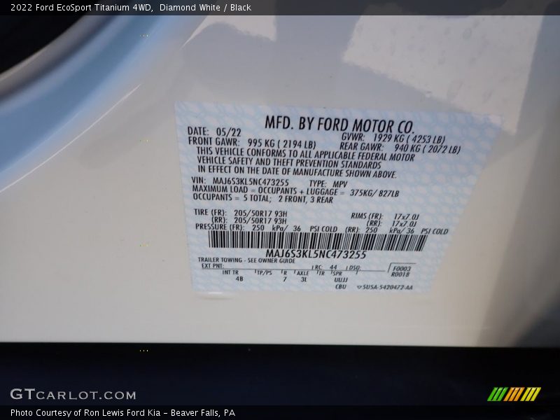Diamond White / Black 2022 Ford EcoSport Titanium 4WD