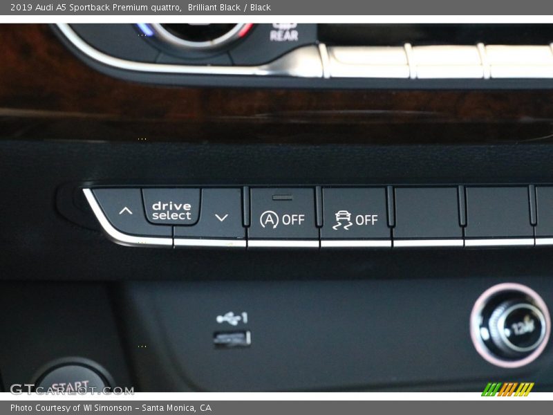 Brilliant Black / Black 2019 Audi A5 Sportback Premium quattro