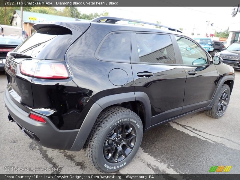 Diamond Black Crystal Pearl / Black 2022 Jeep Cherokee X 4x4