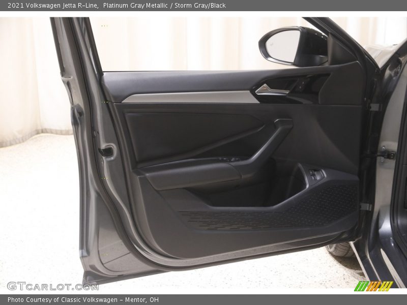 Platinum Gray Metallic / Storm Gray/Black 2021 Volkswagen Jetta R-Line