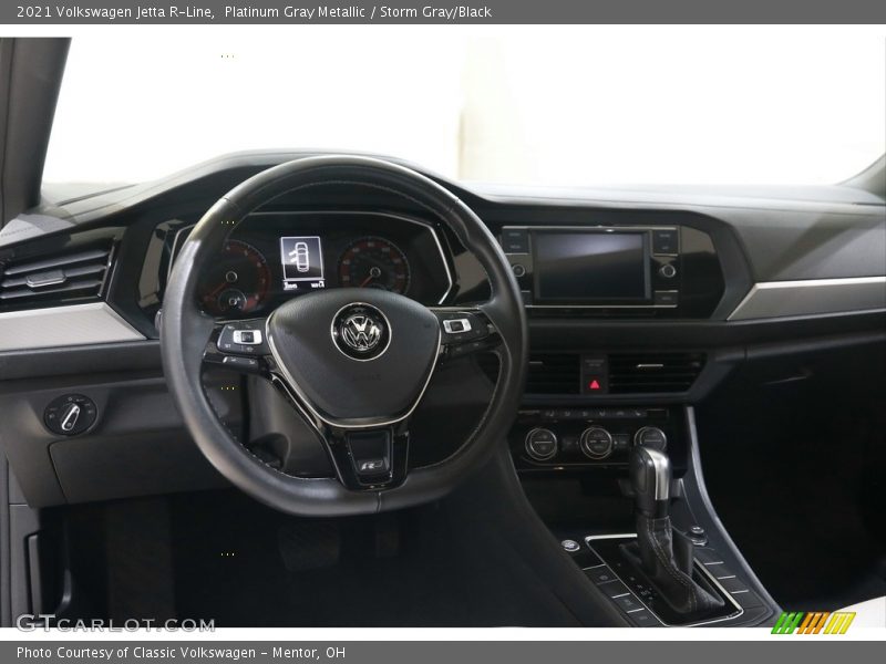 Platinum Gray Metallic / Storm Gray/Black 2021 Volkswagen Jetta R-Line