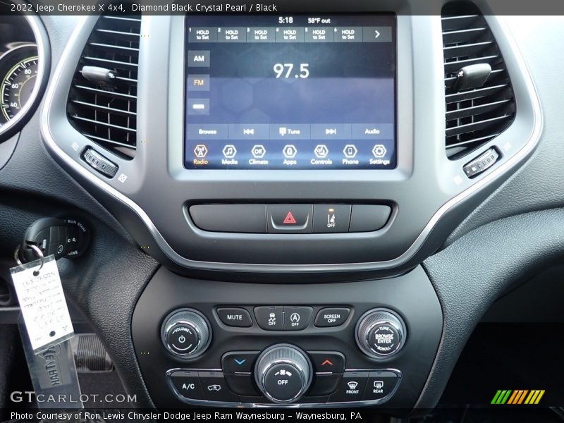 Diamond Black Crystal Pearl / Black 2022 Jeep Cherokee X 4x4
