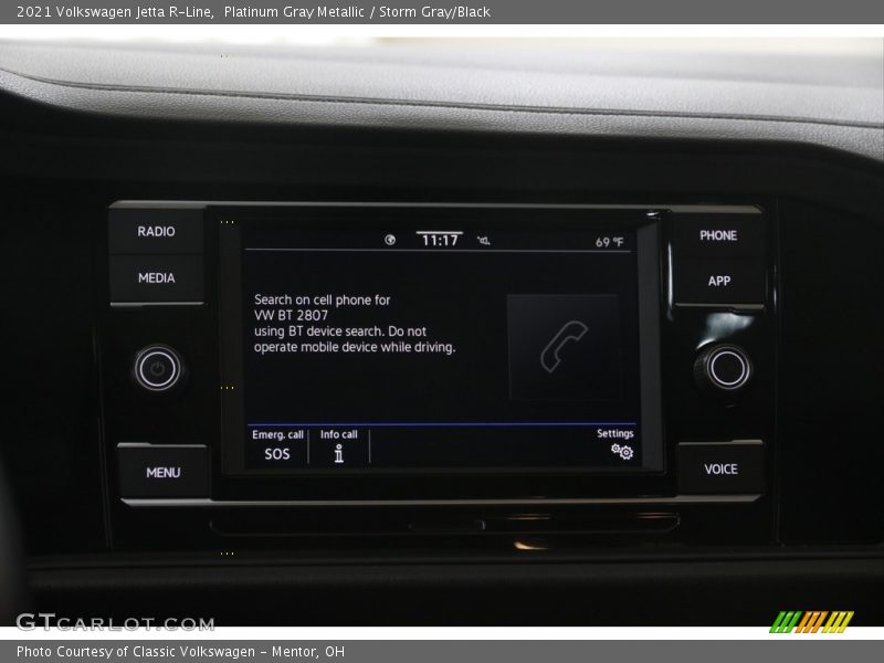 Platinum Gray Metallic / Storm Gray/Black 2021 Volkswagen Jetta R-Line