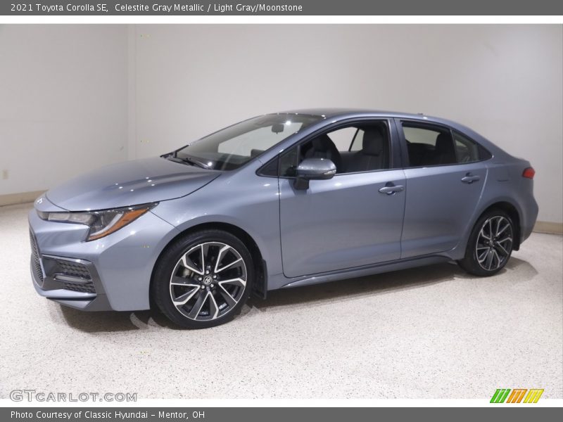 Celestite Gray Metallic / Light Gray/Moonstone 2021 Toyota Corolla SE