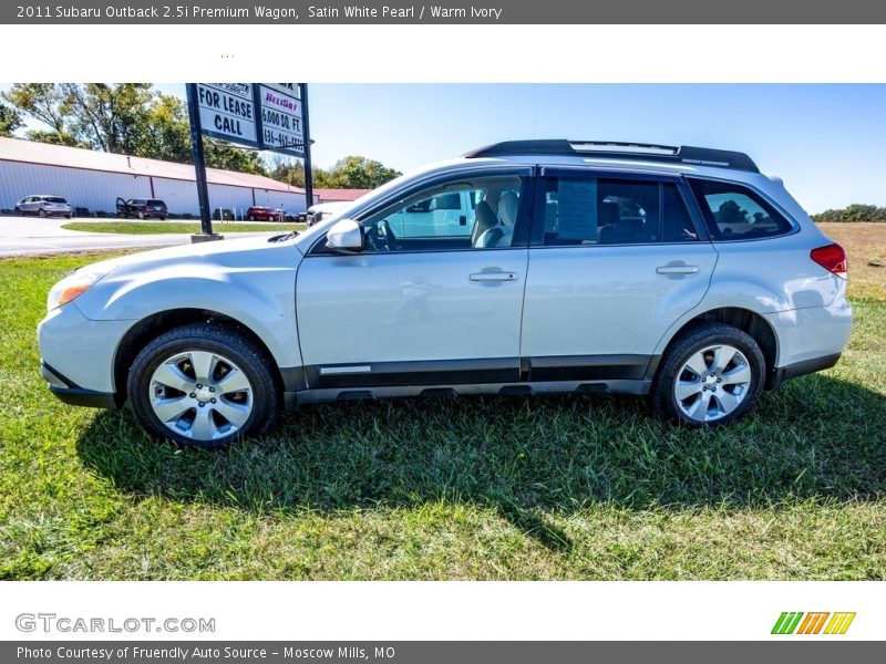 Satin White Pearl / Warm Ivory 2011 Subaru Outback 2.5i Premium Wagon