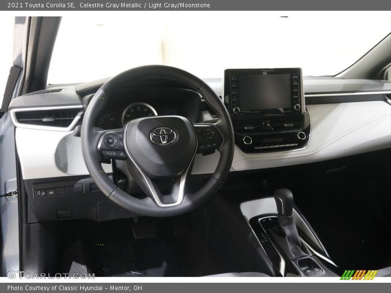 Celestite Gray Metallic / Light Gray/Moonstone 2021 Toyota Corolla SE