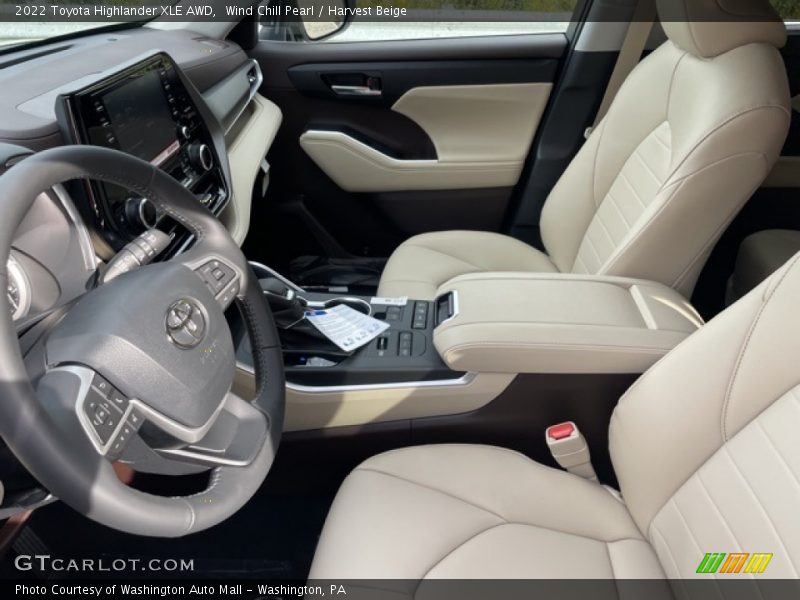 Wind Chill Pearl / Harvest Beige 2022 Toyota Highlander XLE AWD