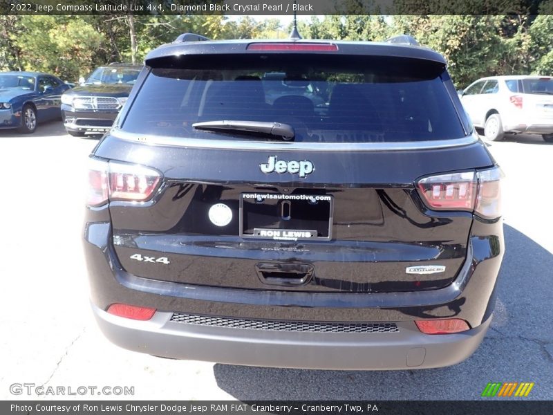 Diamond Black Crystal Pearl / Black 2022 Jeep Compass Latitude Lux 4x4