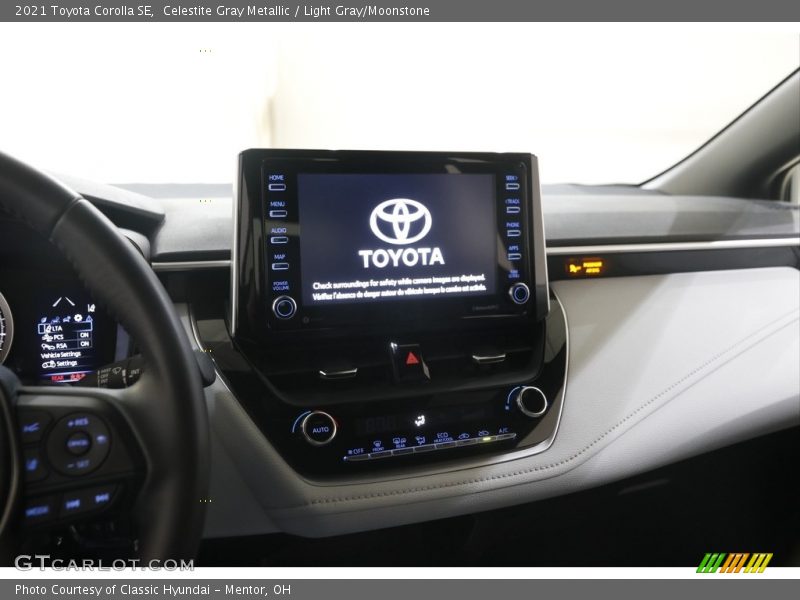 Celestite Gray Metallic / Light Gray/Moonstone 2021 Toyota Corolla SE