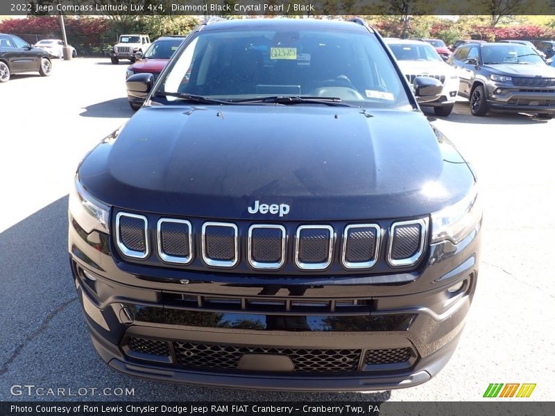 Diamond Black Crystal Pearl / Black 2022 Jeep Compass Latitude Lux 4x4