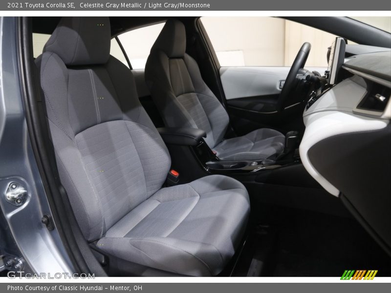 Celestite Gray Metallic / Light Gray/Moonstone 2021 Toyota Corolla SE