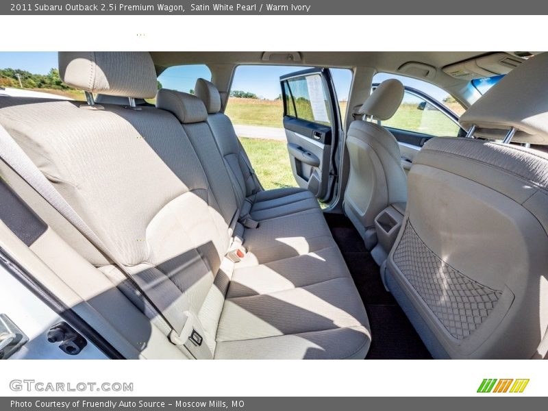 Satin White Pearl / Warm Ivory 2011 Subaru Outback 2.5i Premium Wagon