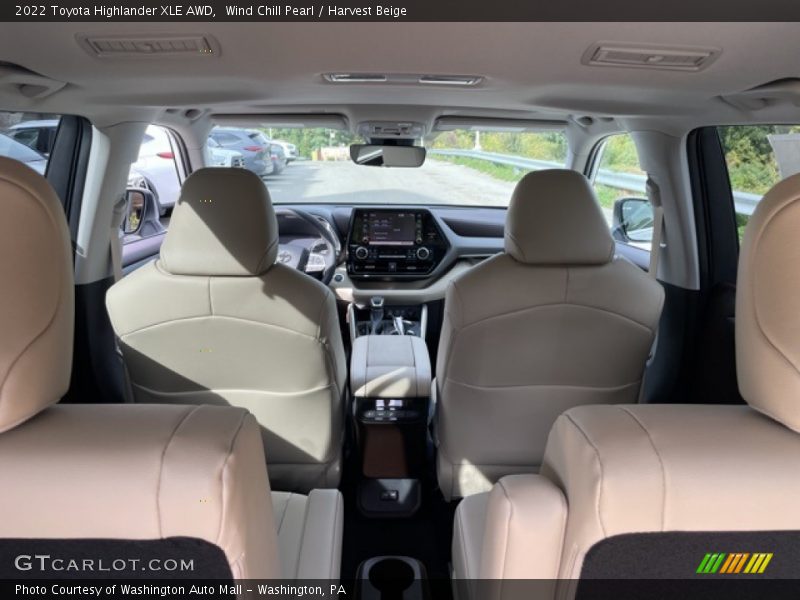 Wind Chill Pearl / Harvest Beige 2022 Toyota Highlander XLE AWD