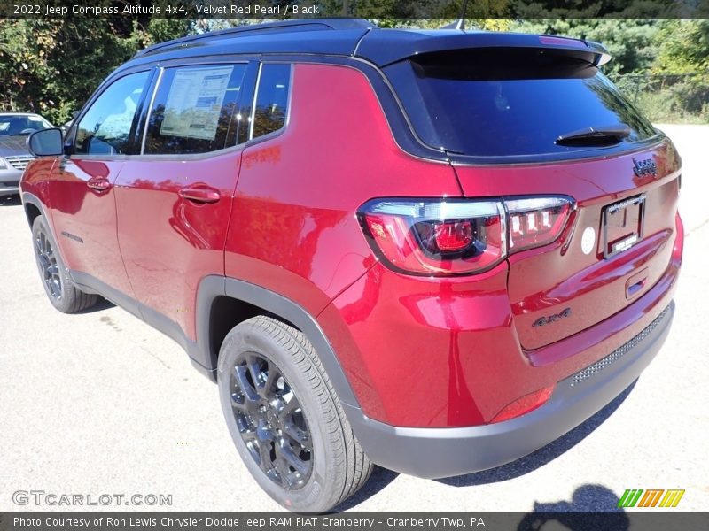 Velvet Red Pearl / Black 2022 Jeep Compass Altitude 4x4