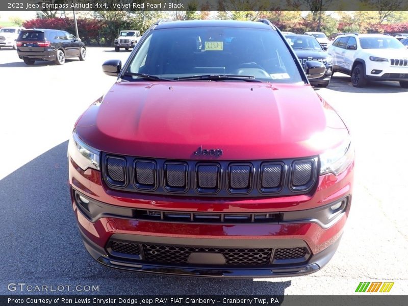 Velvet Red Pearl / Black 2022 Jeep Compass Altitude 4x4