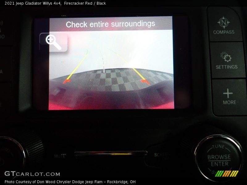 Firecracker Red / Black 2021 Jeep Gladiator Willys 4x4