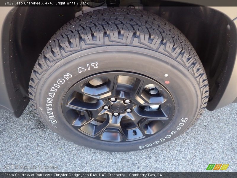 Bright White / Black 2022 Jeep Cherokee X 4x4