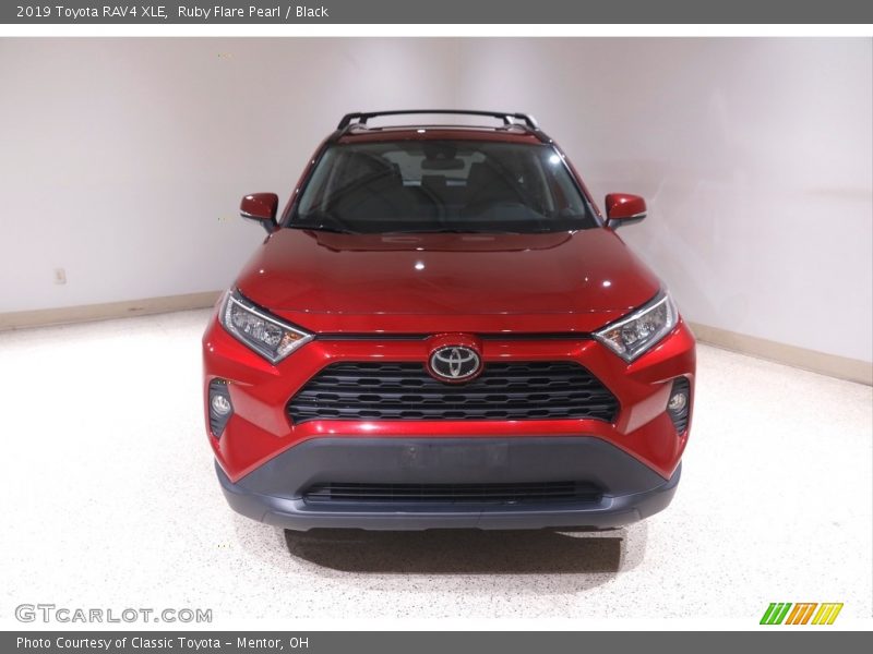 Ruby Flare Pearl / Black 2019 Toyota RAV4 XLE