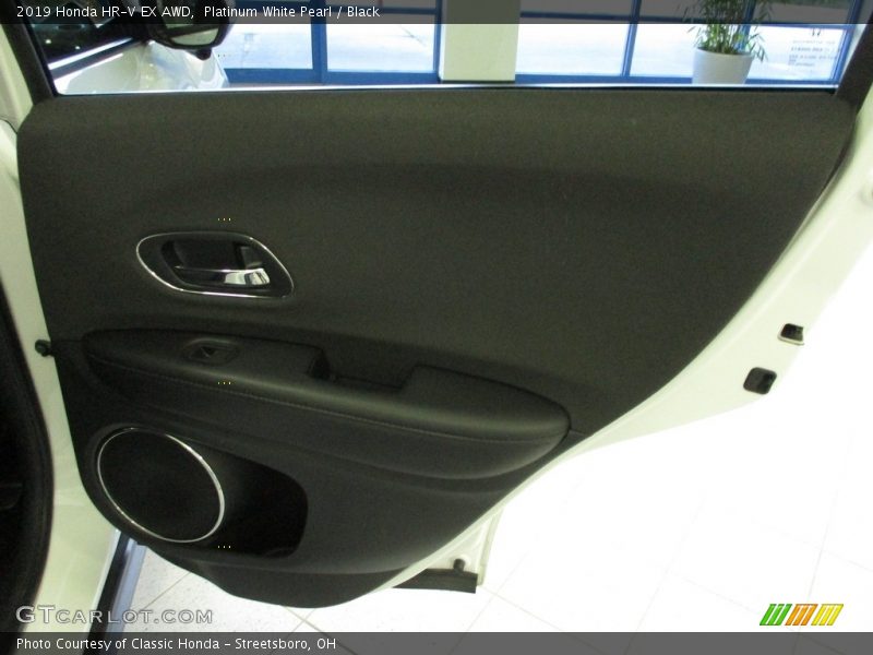 Platinum White Pearl / Black 2019 Honda HR-V EX AWD