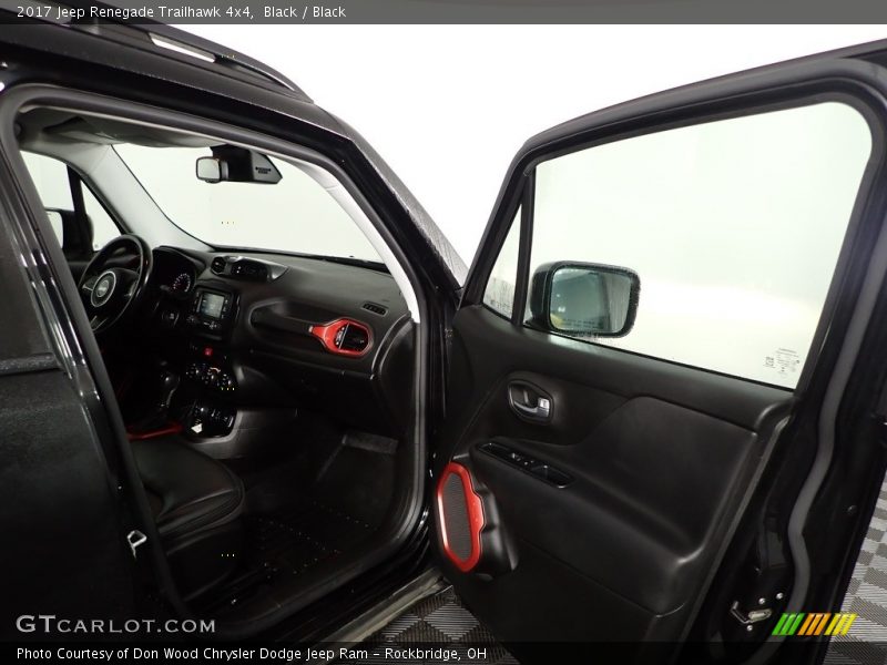 Black / Black 2017 Jeep Renegade Trailhawk 4x4