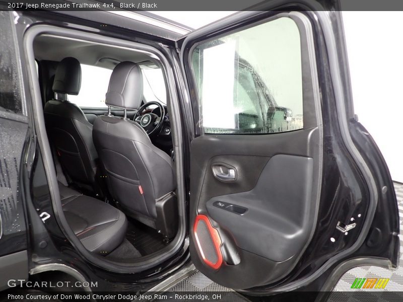 Black / Black 2017 Jeep Renegade Trailhawk 4x4