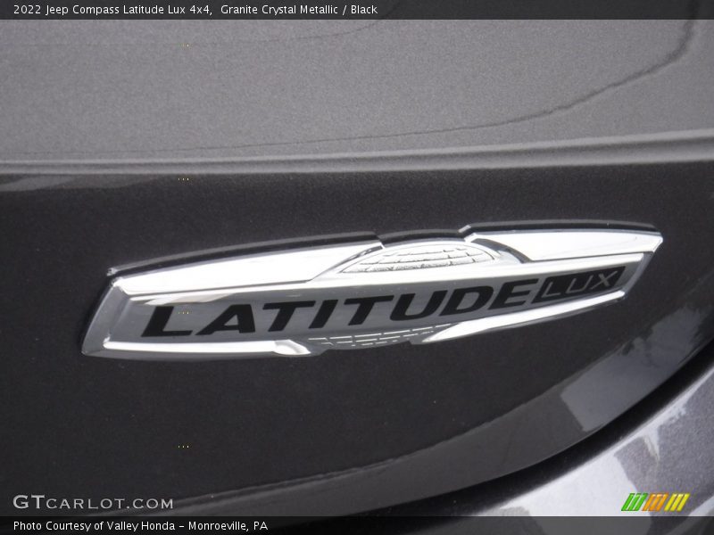 Granite Crystal Metallic / Black 2022 Jeep Compass Latitude Lux 4x4